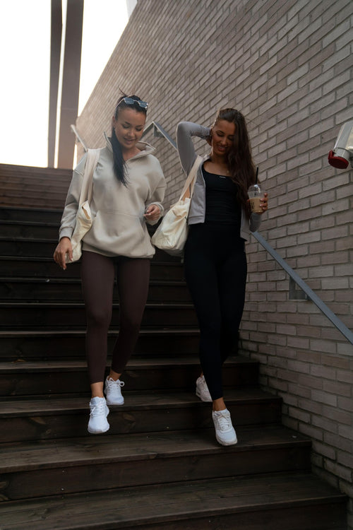 WOMEN’S PREMIUM SWEATSHIRT - Vitchi Vilani