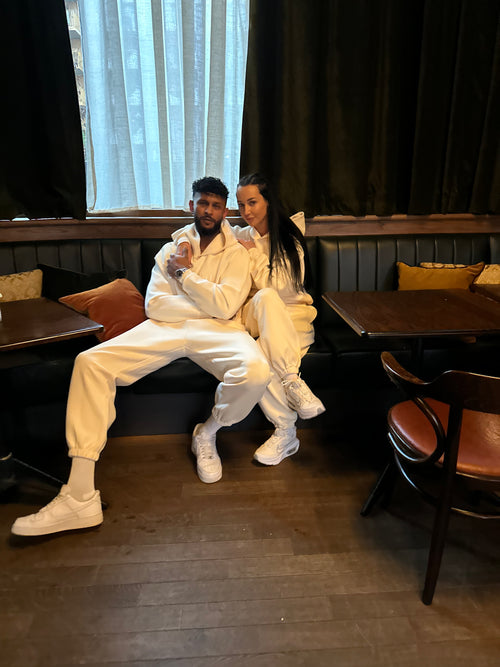 LUXE TRACKSUIT PANTS OVERSIZED VANILLA (Men)